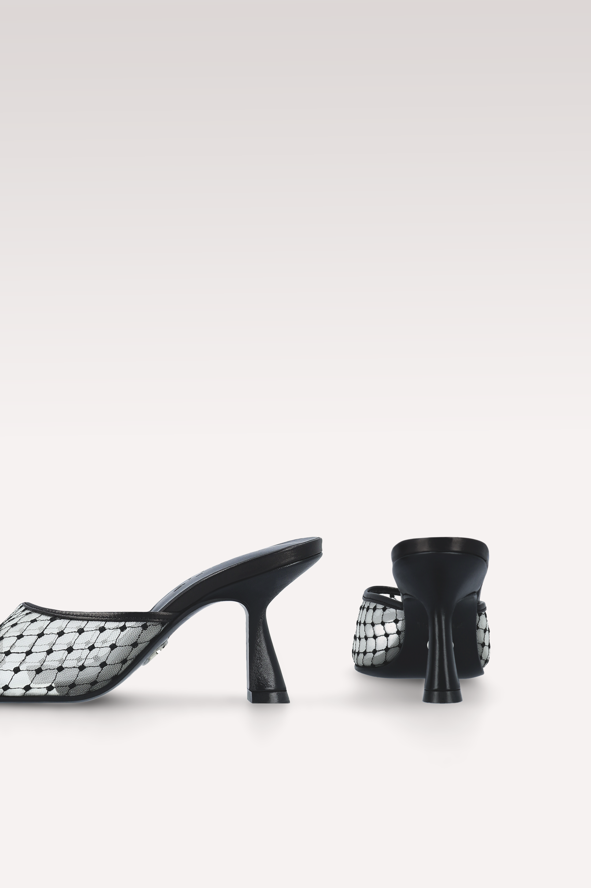 CIABATTE REY IN PELLE BIANCA E NERA E RETE DI DIAMANTI