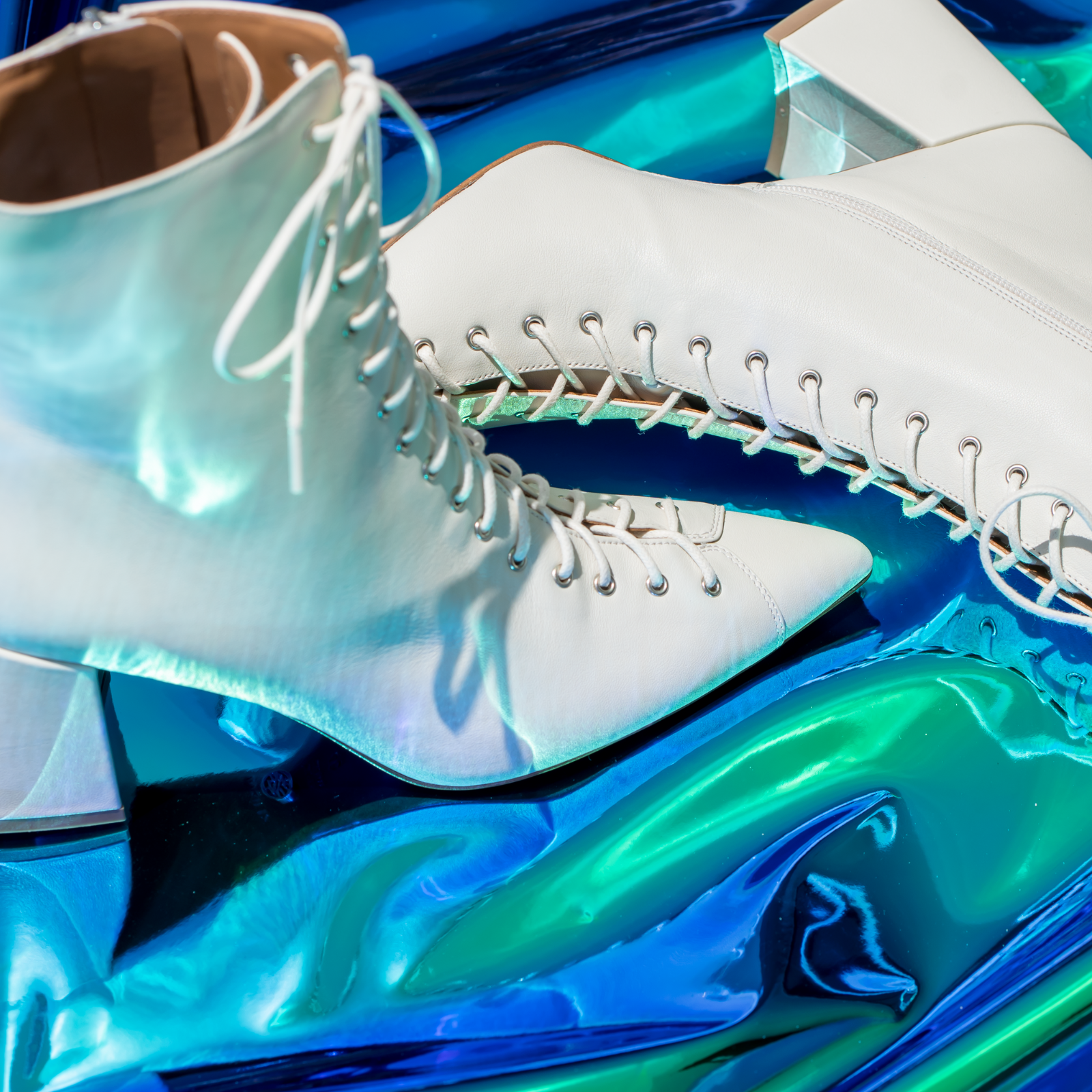 JOLIE 01 IVORY LEATHER ANKLE BOOTS