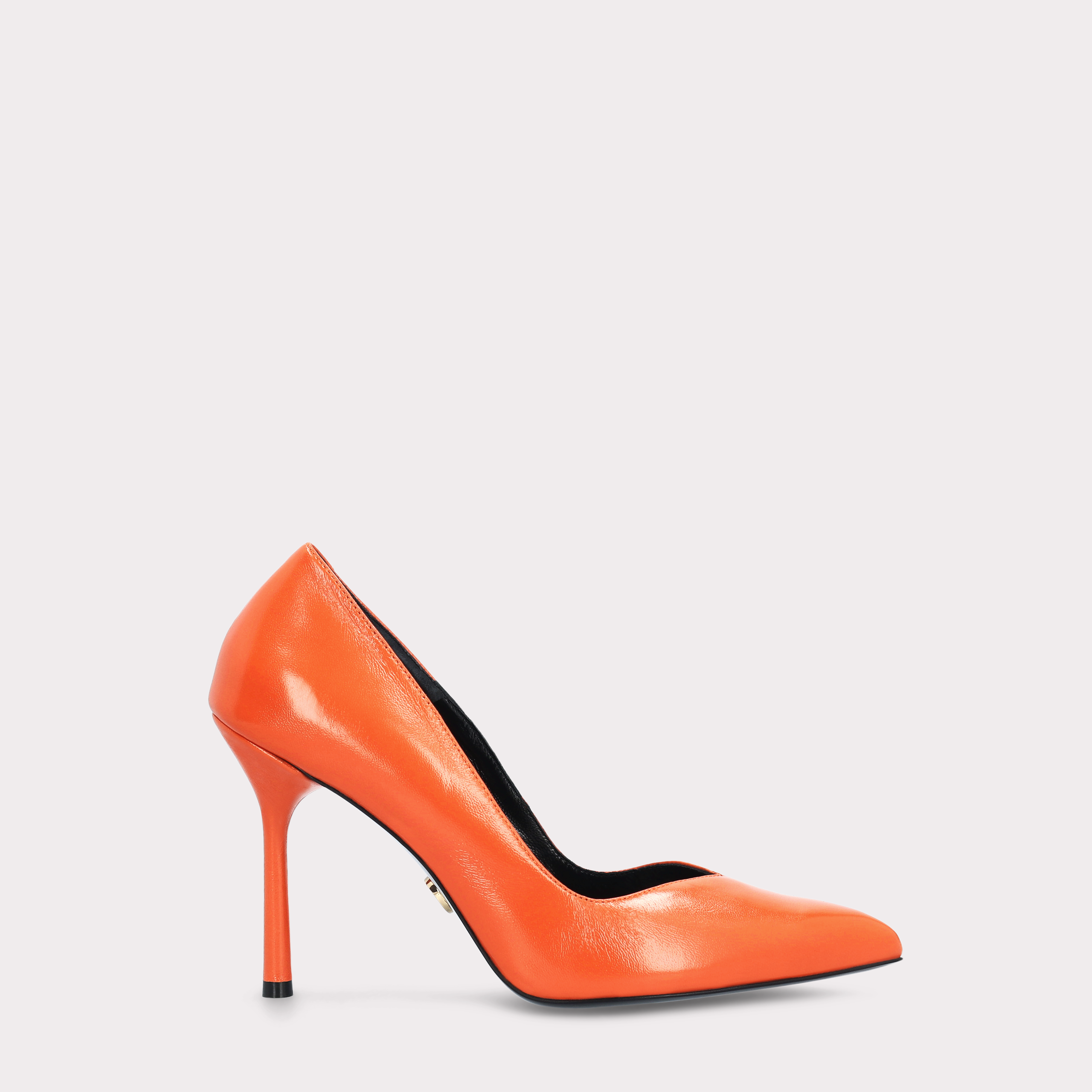 ABA DEC 08 ORANGE GLOSS LEATHER PUMPS