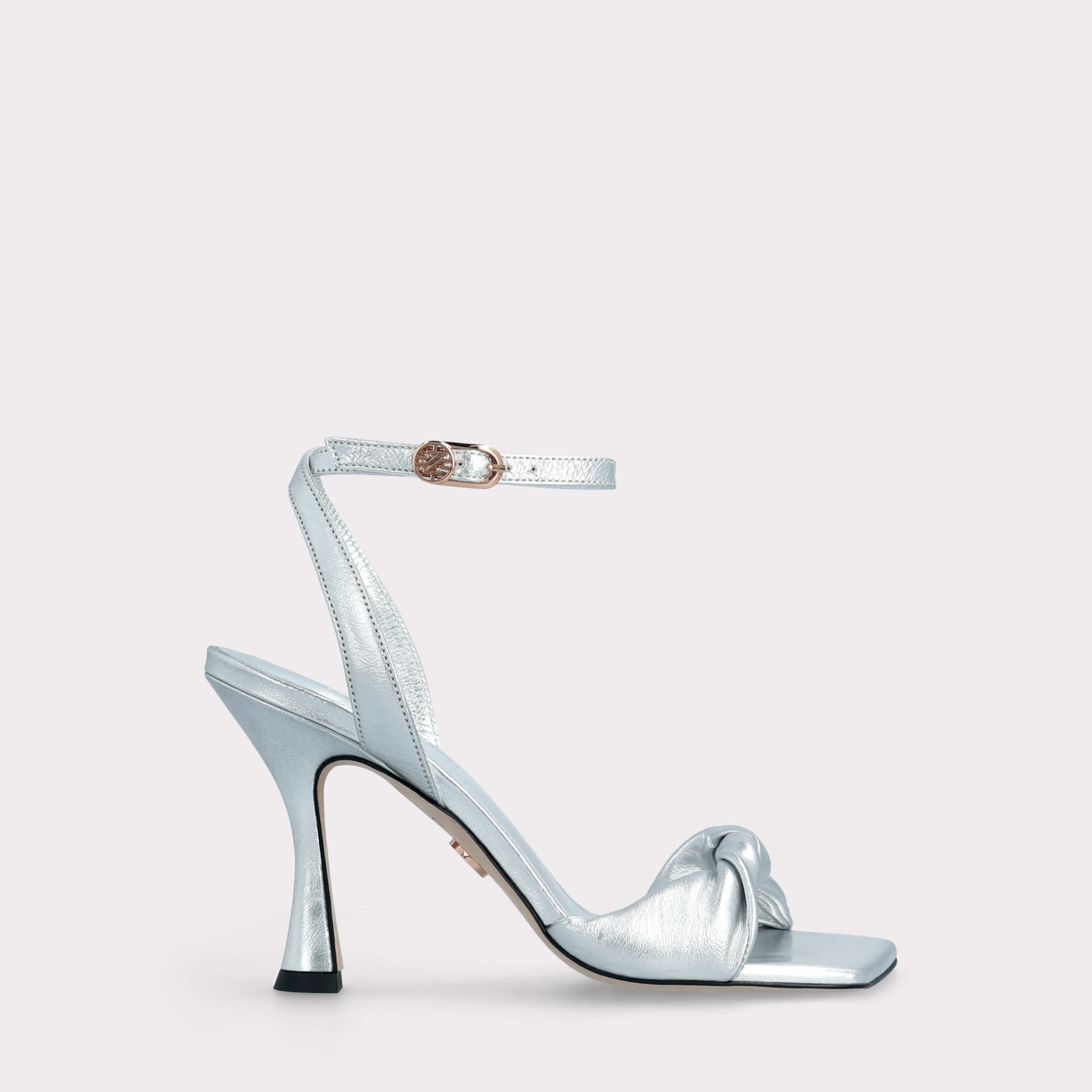 BETTY 31 SILVER LEATHER SANDALS