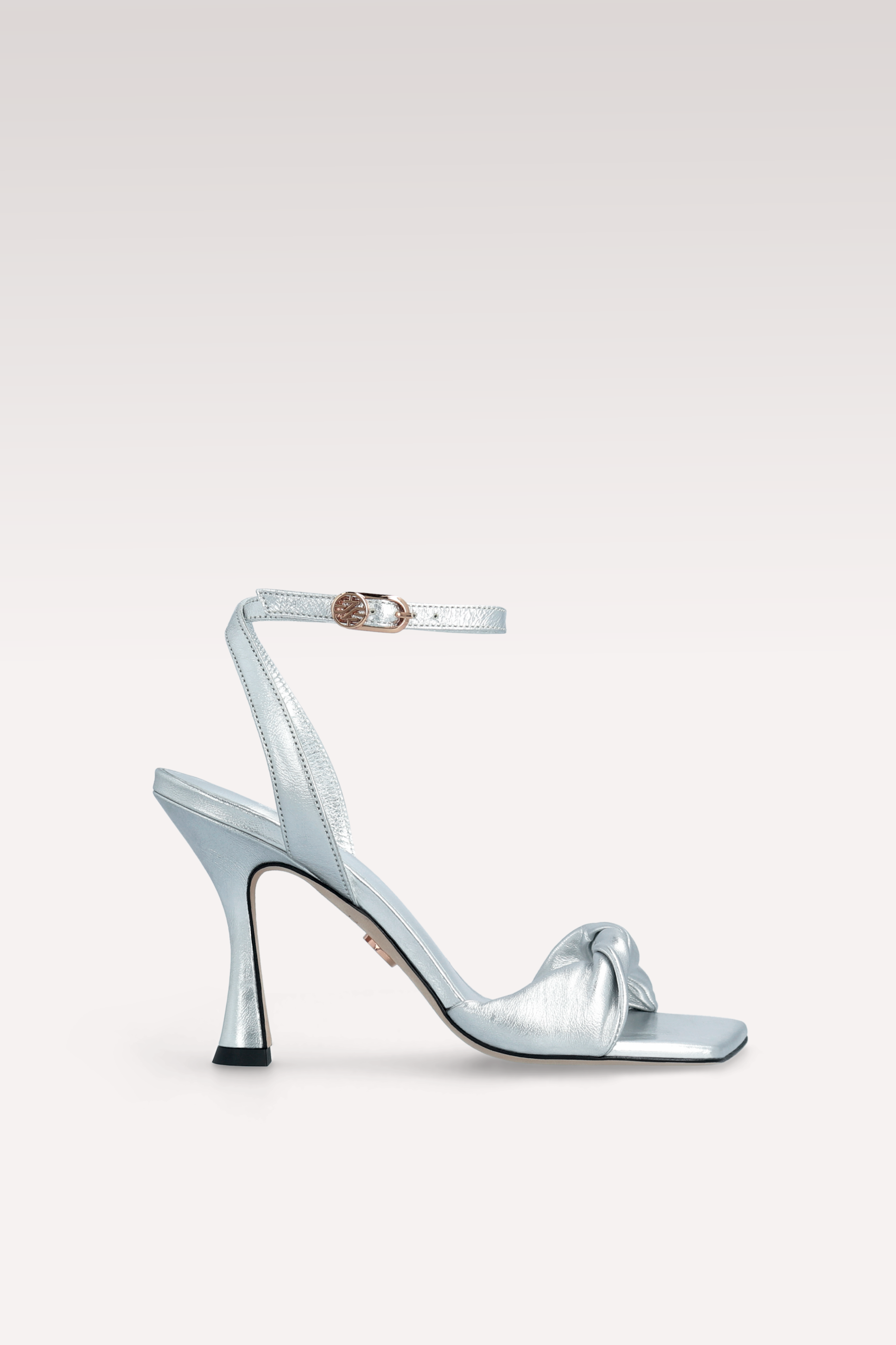 BETTY 31 SILVER LEATHER SANDALS