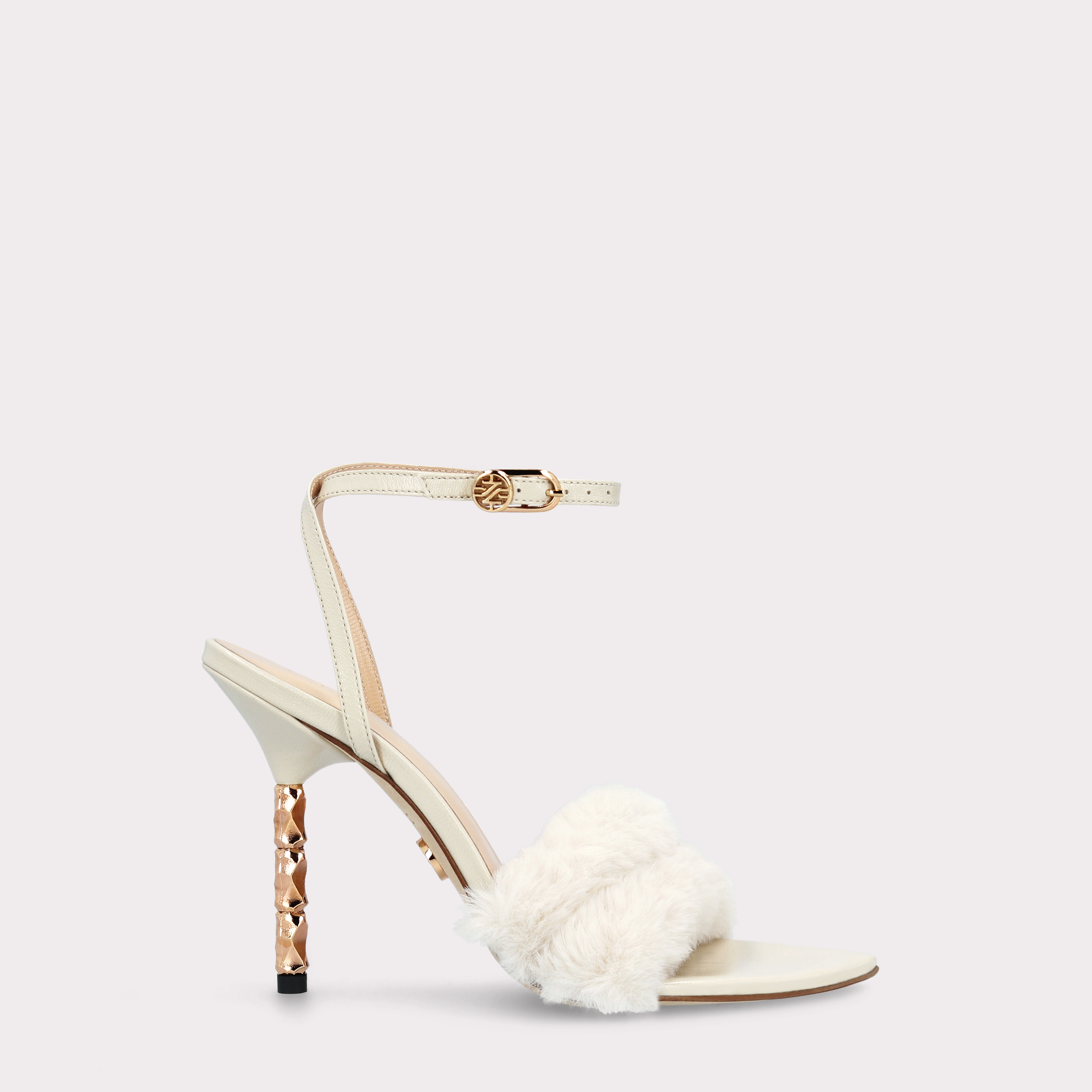 ADA 03 IVORY SMOOTH LEATHER AND IVORY FUR SANDALS