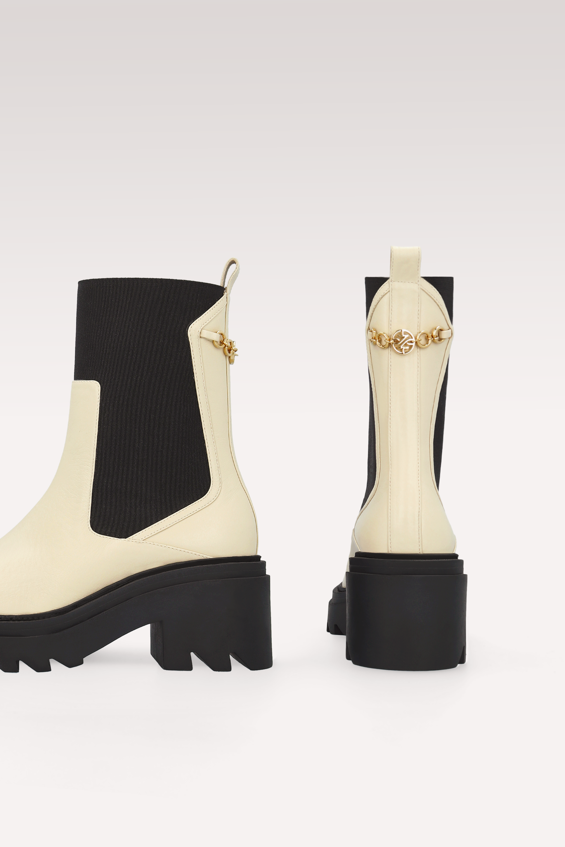 VERA TOFU NAPPA LEATHER ANKLE BOOTS