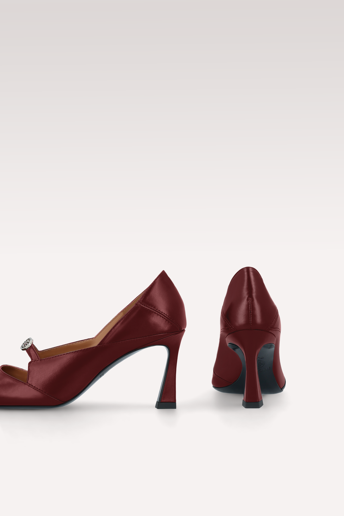 AURA CHERRY LEATHER PUMPS