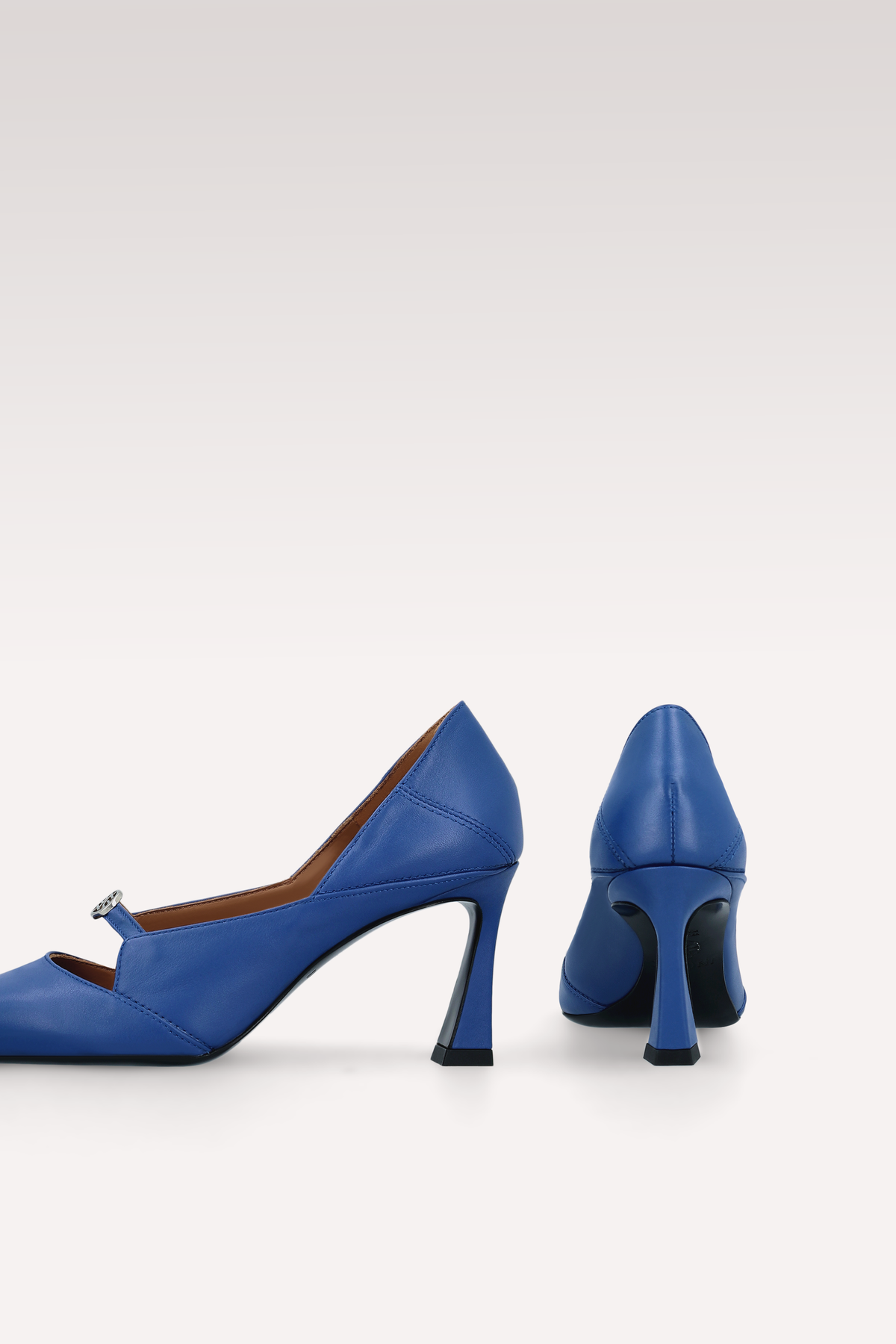 AURA INK BLUE LEATHER PUMPS