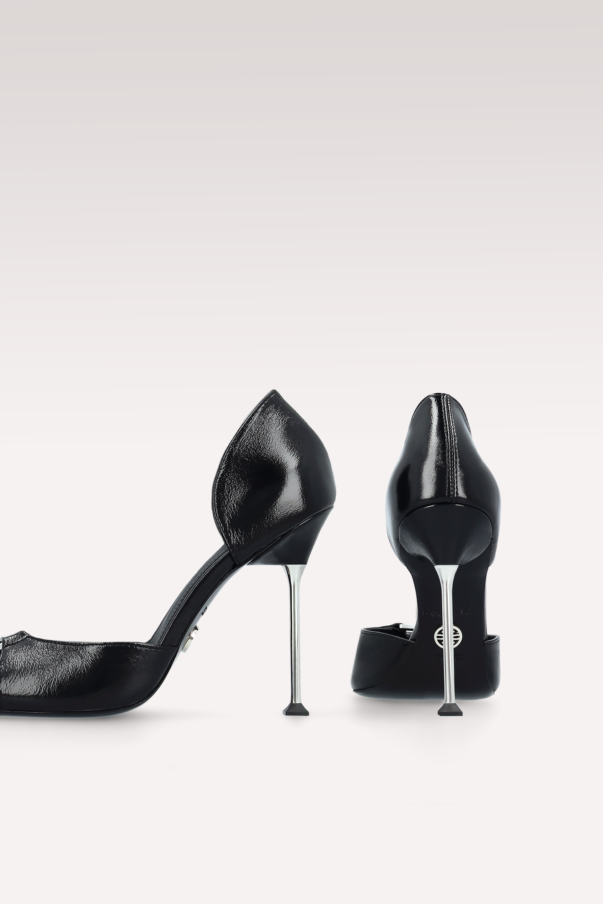 CHARLIZE BLACK CREASED SHINY LEATHER PUMPS