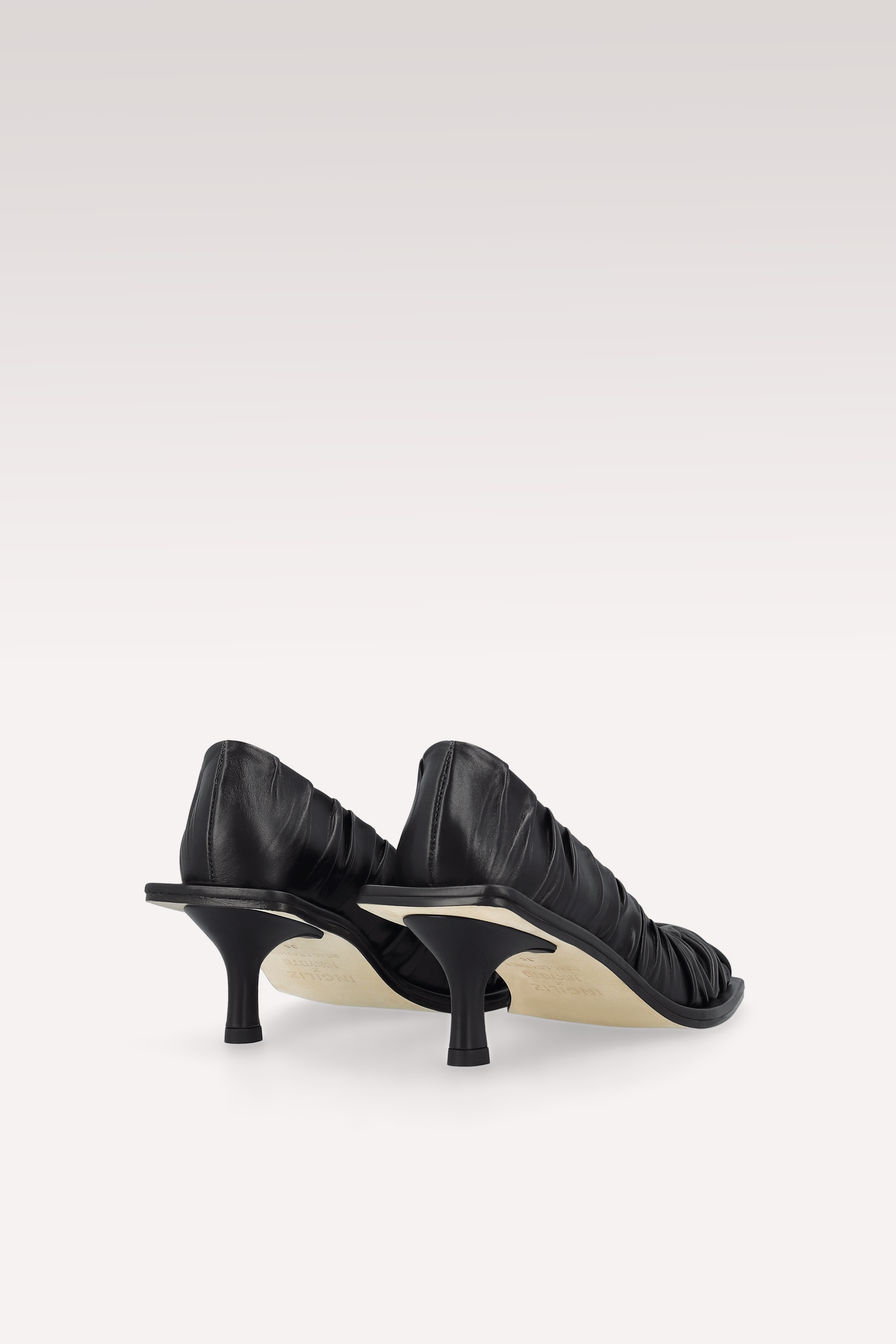 NI BLACK SOFT NAPPA LEATHER PUMPS