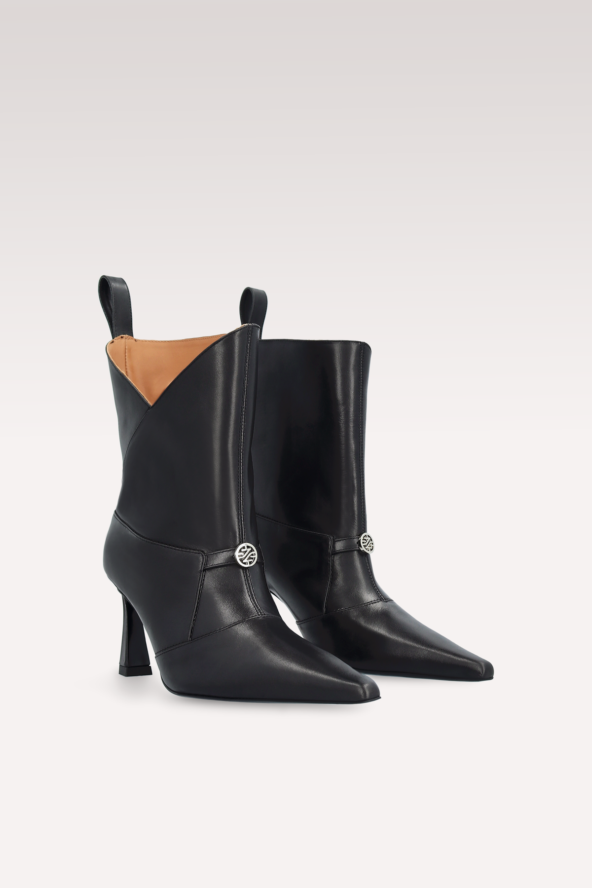 ELIN BLACK LEATHER ANKLE BOOTS