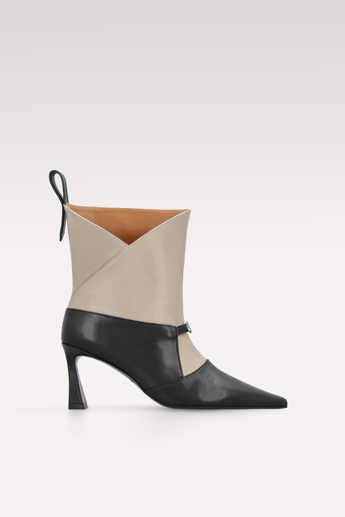 ELIN BLACK AND STONE BEIGE LEATHER ANKLE BOOTS