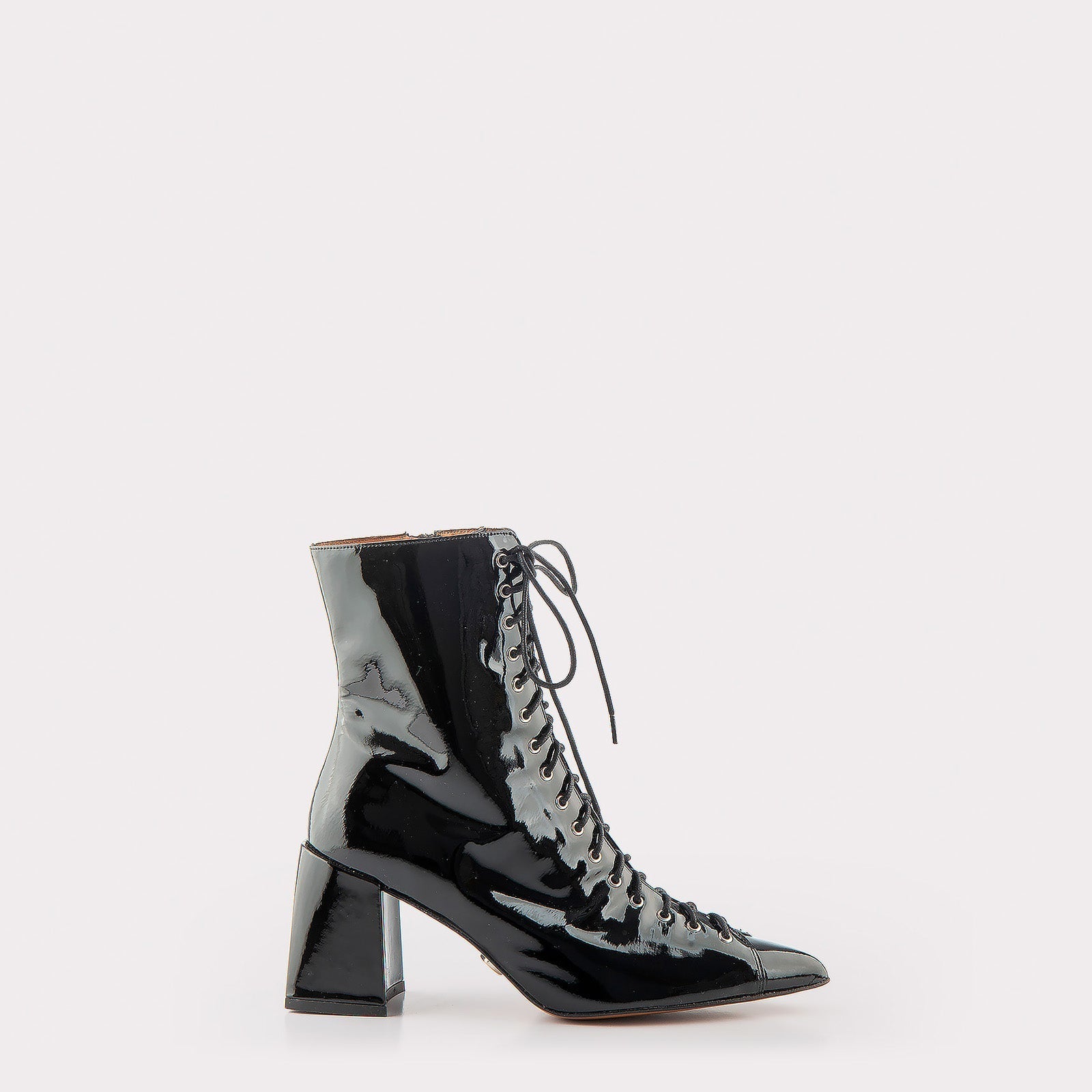 JOLIE 01 BLACK PATENT LEATHER ANKLE BOOTS