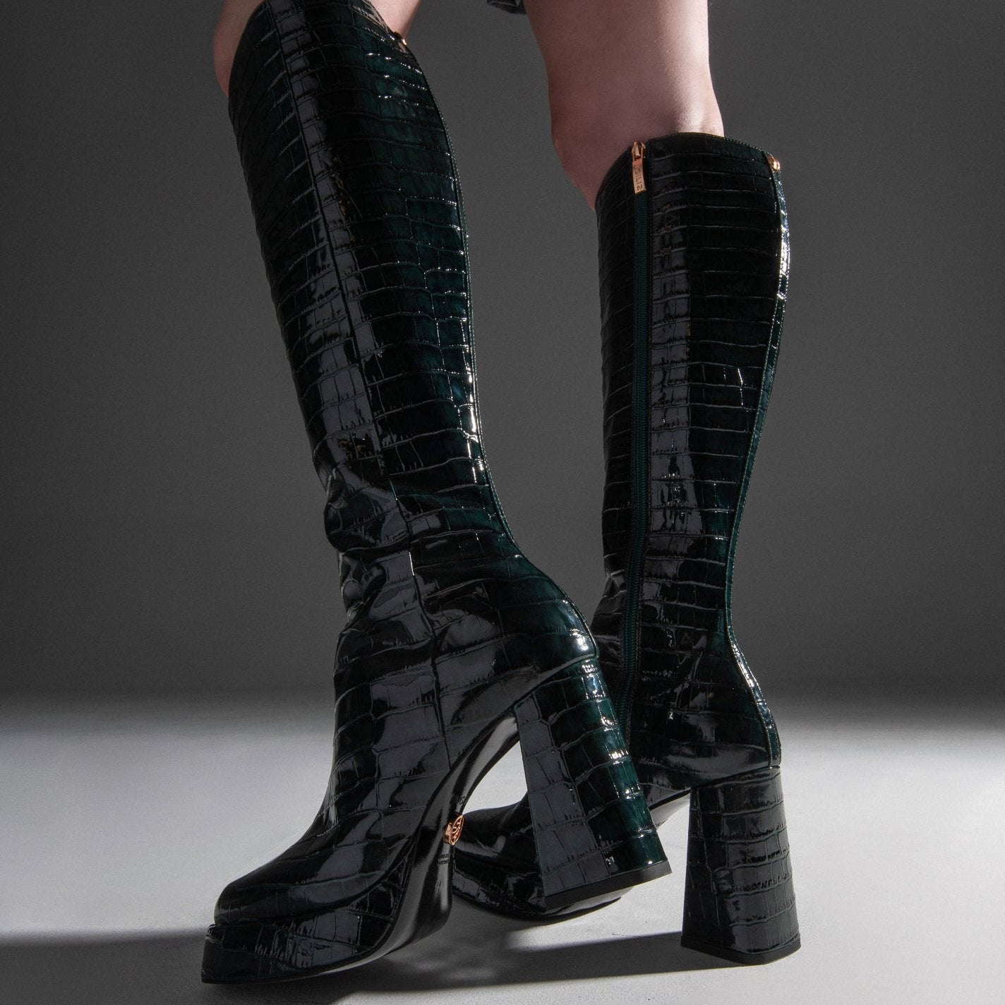 CINDY BOOT 01 GREEN PATENT CROCO EMBOSSED LEATHER PLATFORM BOOTS