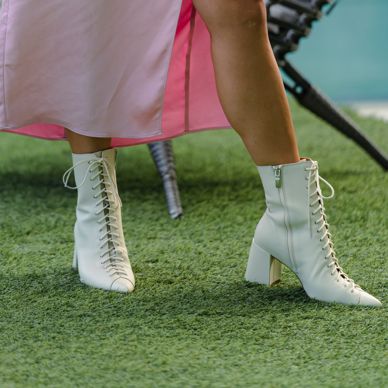 JOLIE 01 IVORY LEATHER ANKLE BOOTS