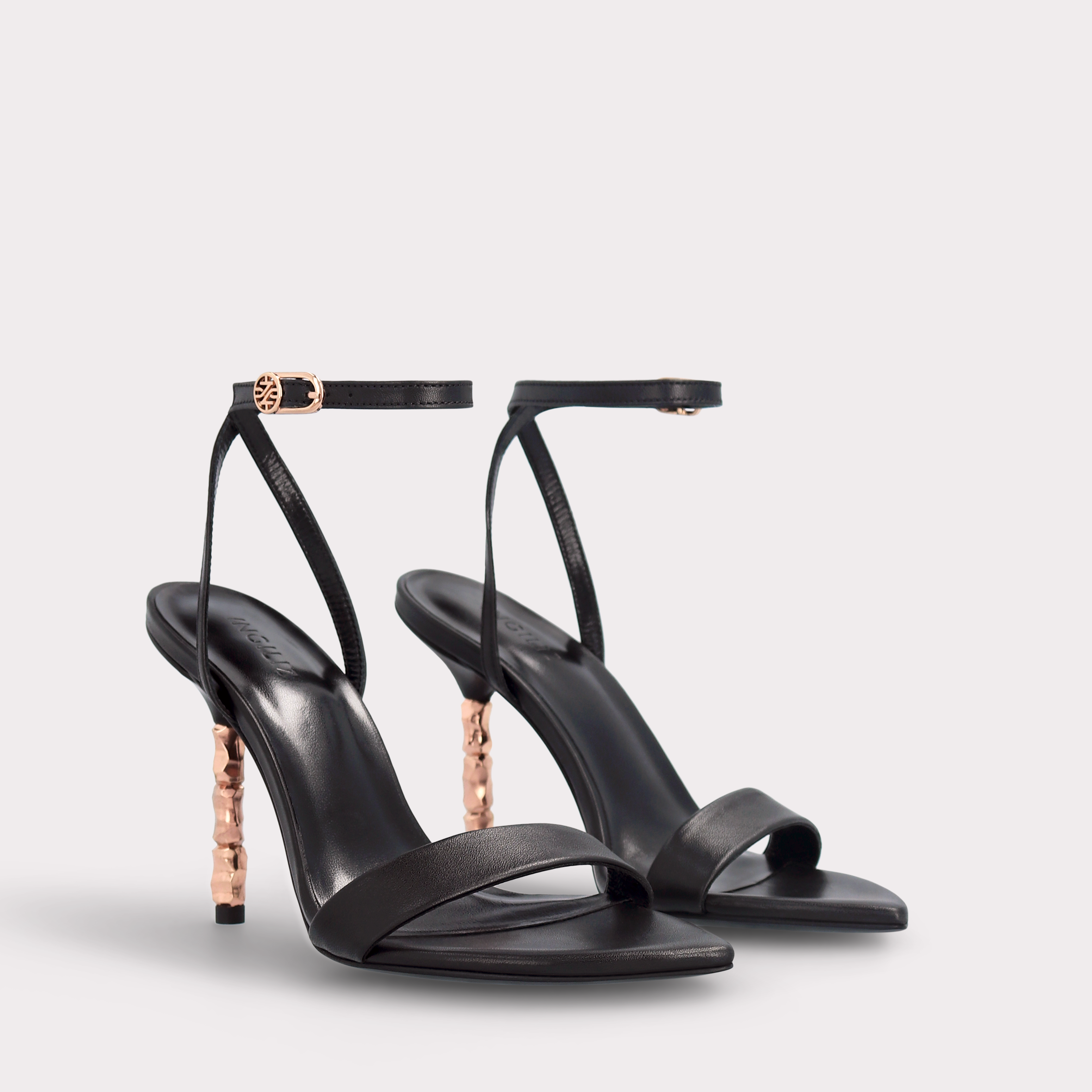 ADA 101 BLACK LEATHER SANDALS