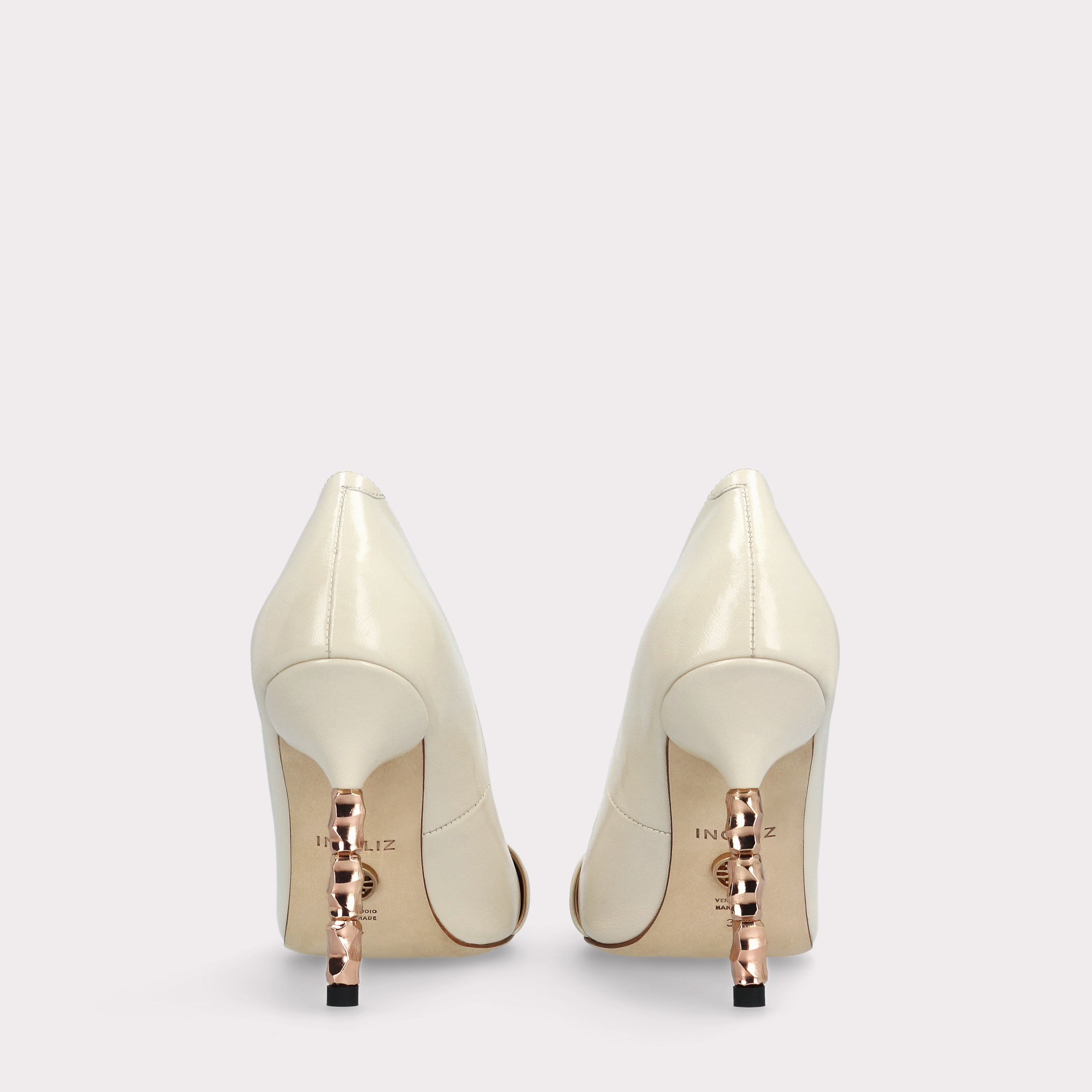 ASTRID DEC ACC IVORY GLOSS LEATHER PUMPS