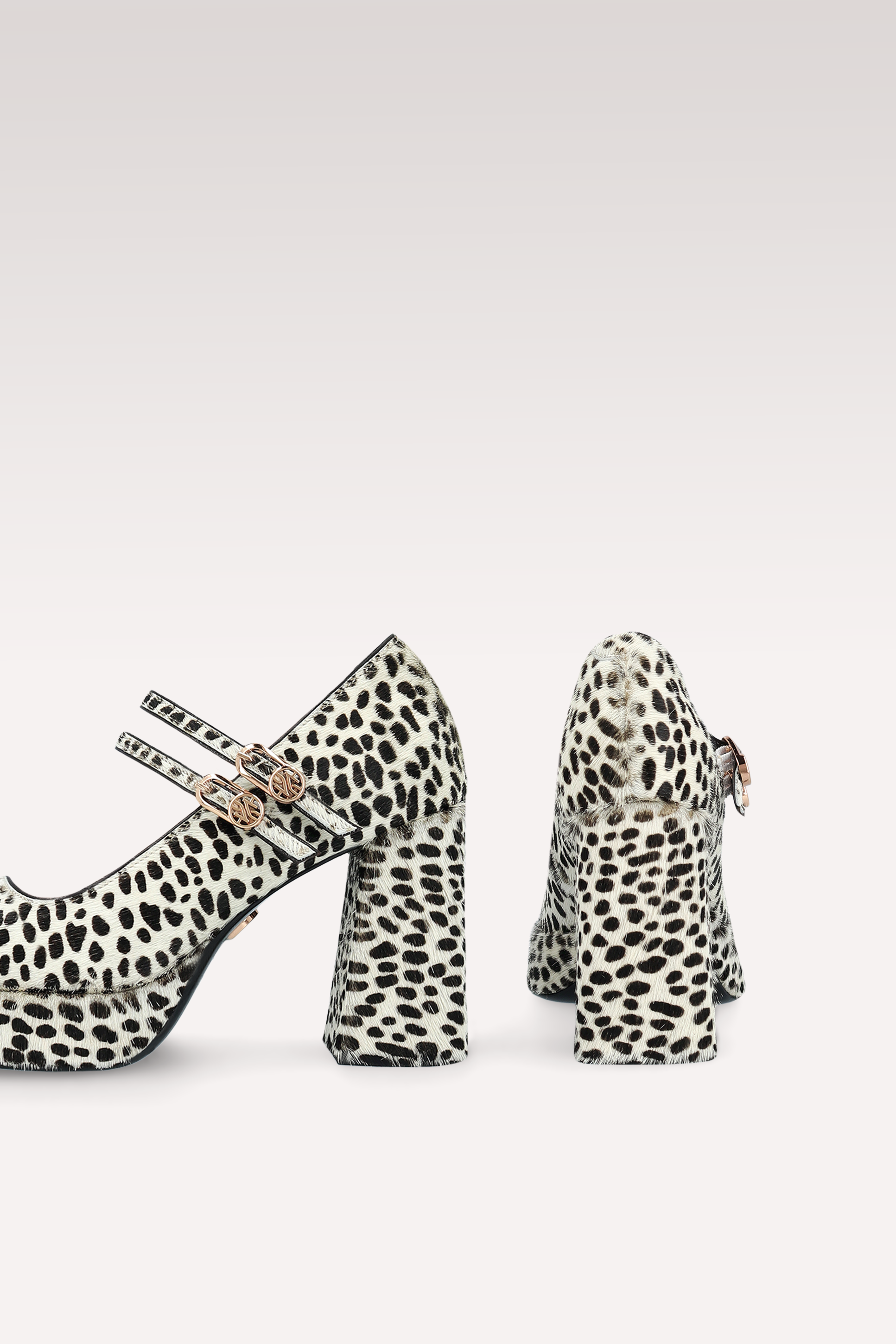 CINDY BEBE 01 WHITE LEOPARD PRINT CALF HAIR PUMPS