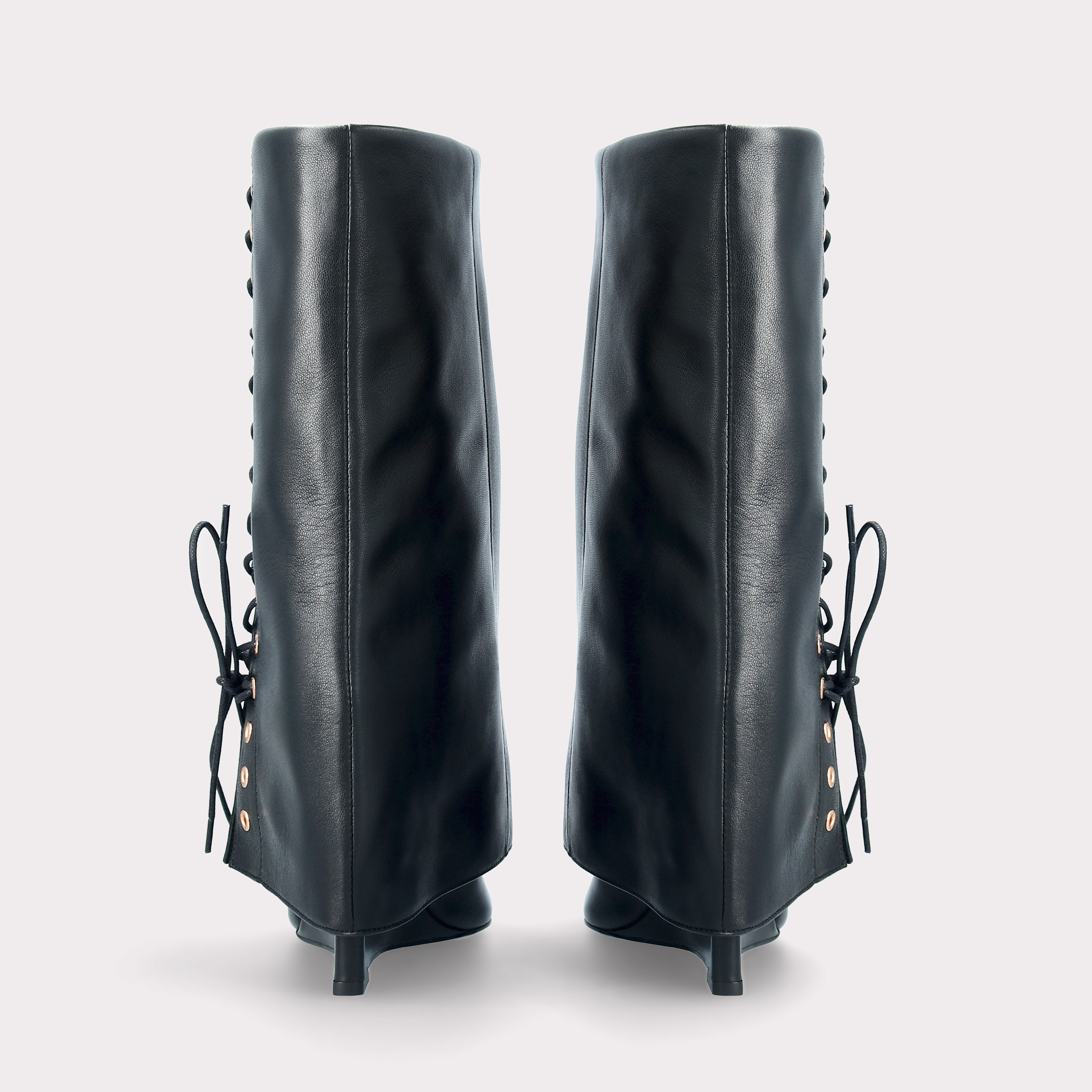 ZEUDI 03 BLACK SMOOTH LEATHER EDGE HEEL  BOOTS