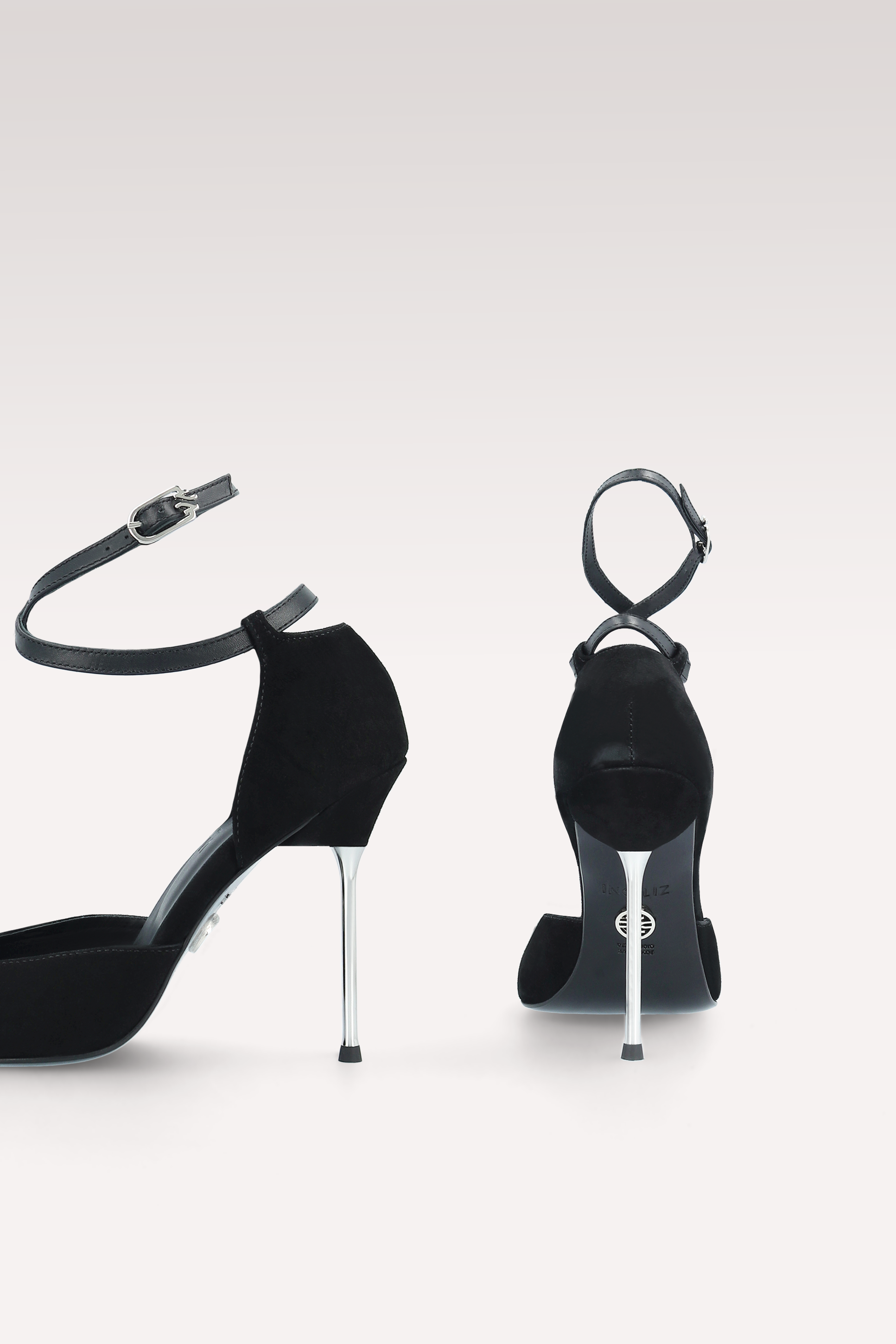 STAR BLACK SUEDE LEATHER PUMPS AND DALIA SEMI PATENT LEATHER SHOULDER BAG