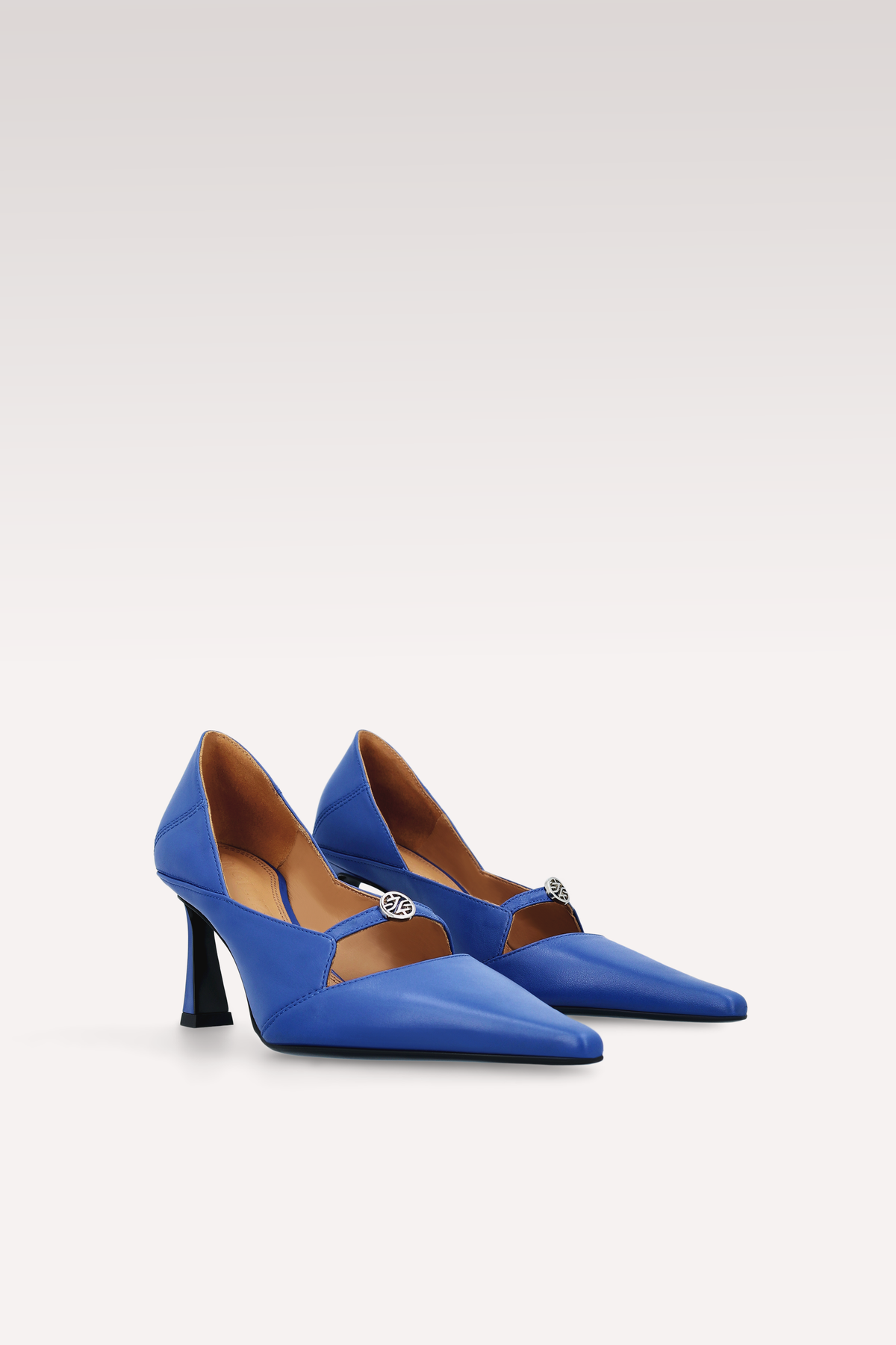 AURA INK BLUE LEATHER PUMPS