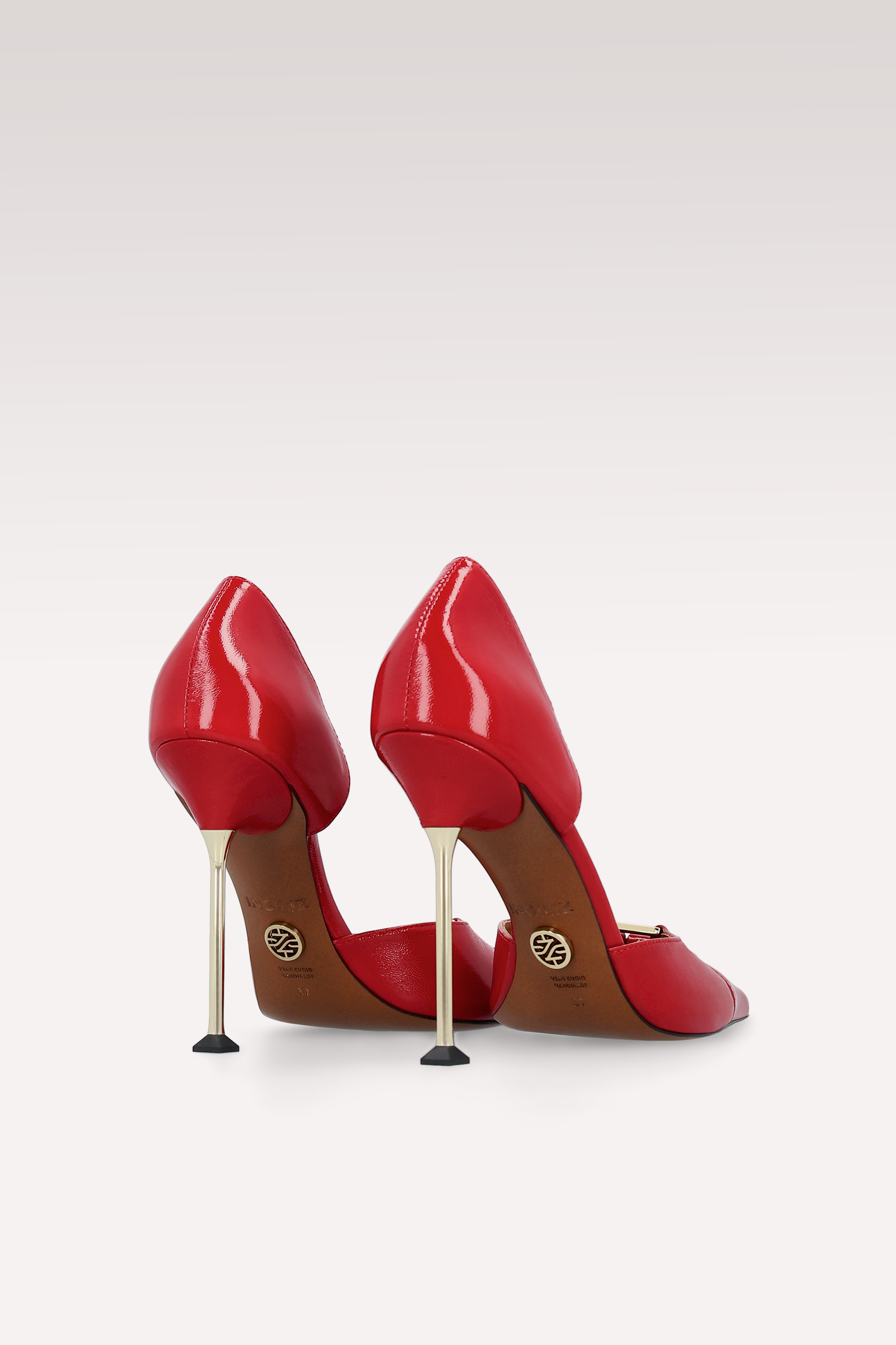 CHARLIZE CHERRY CREASED SHINY LEATHER PUMPS