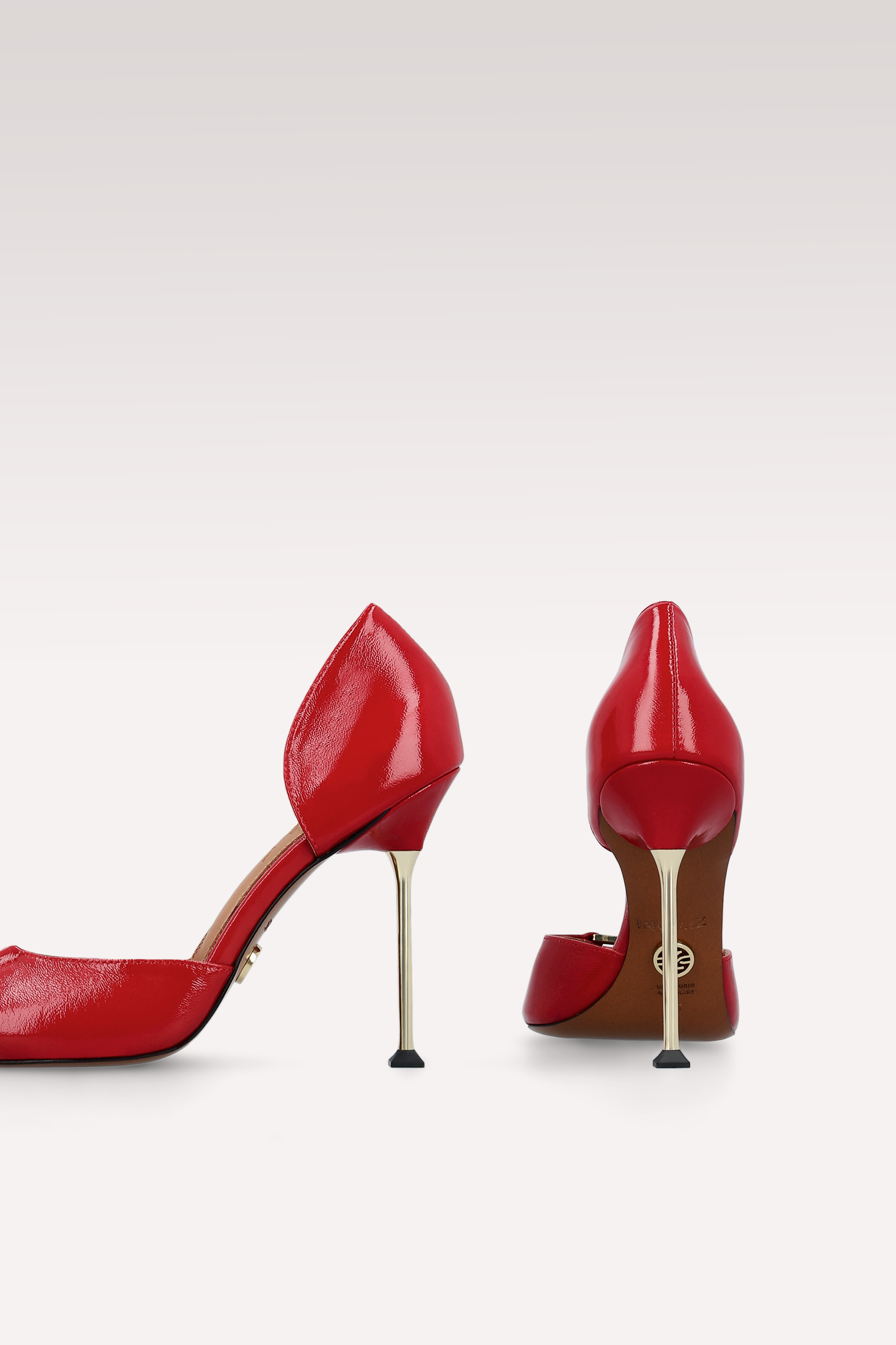 CHARLIZE CHERRY CREASED SHINY LEATHER PUMPS