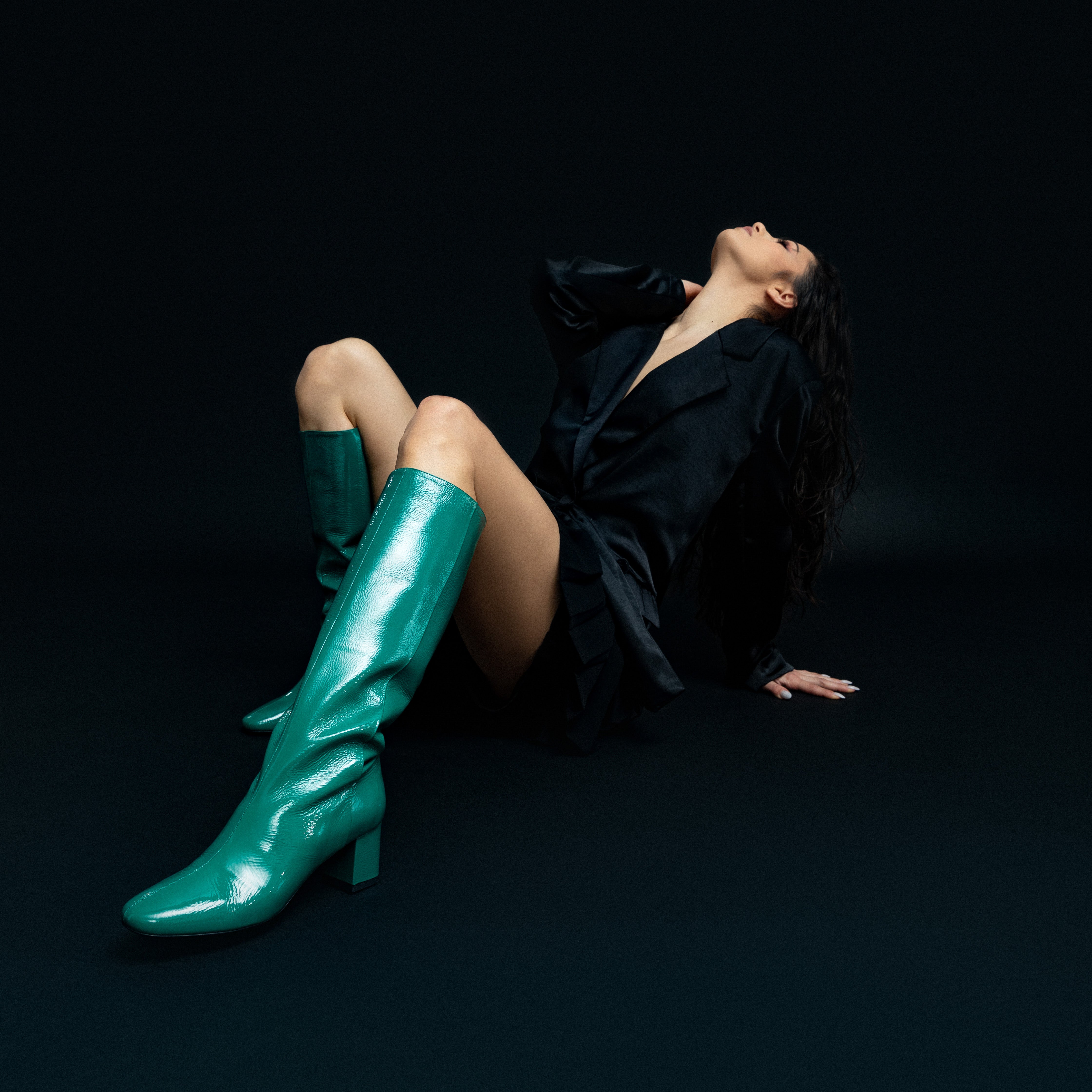 DEBBY TUBO 01 GREEN CRUSHED PATENT LEATHER BOOTS