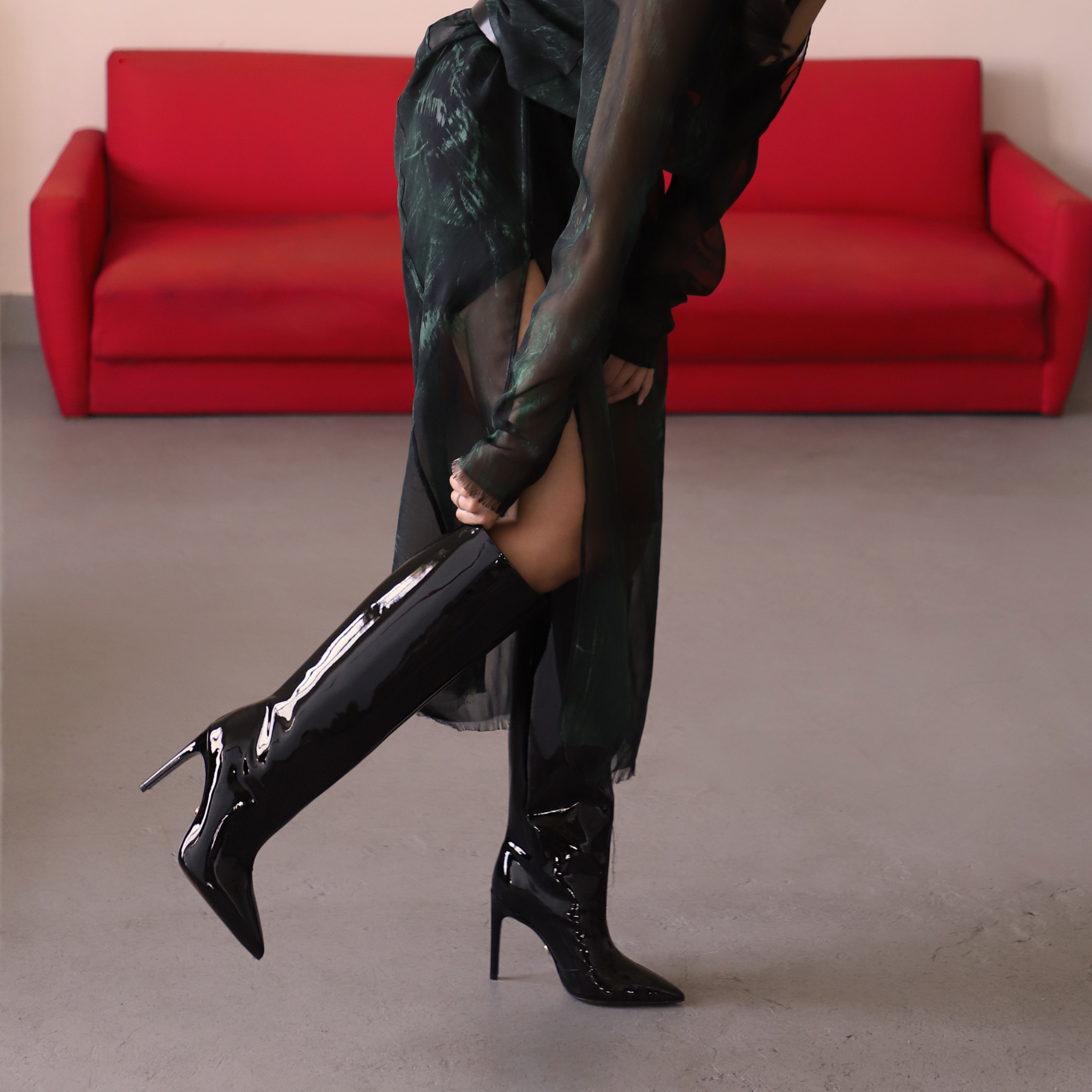 ANASTASIA 02 BLACK PATENT LEATHER BOOTS