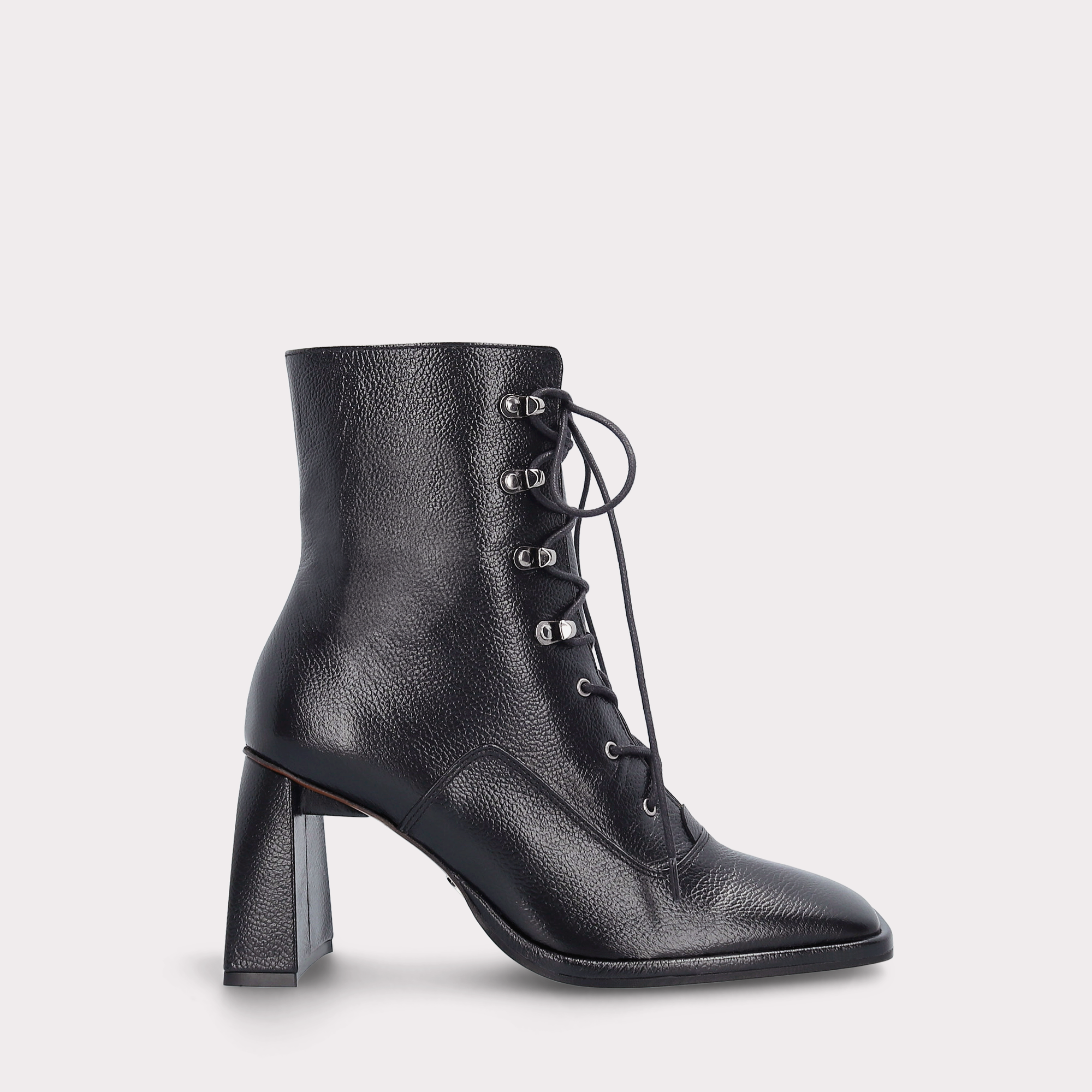BRENTA 02 BLACK GRAIN LEATHER ANKLE BOOTS