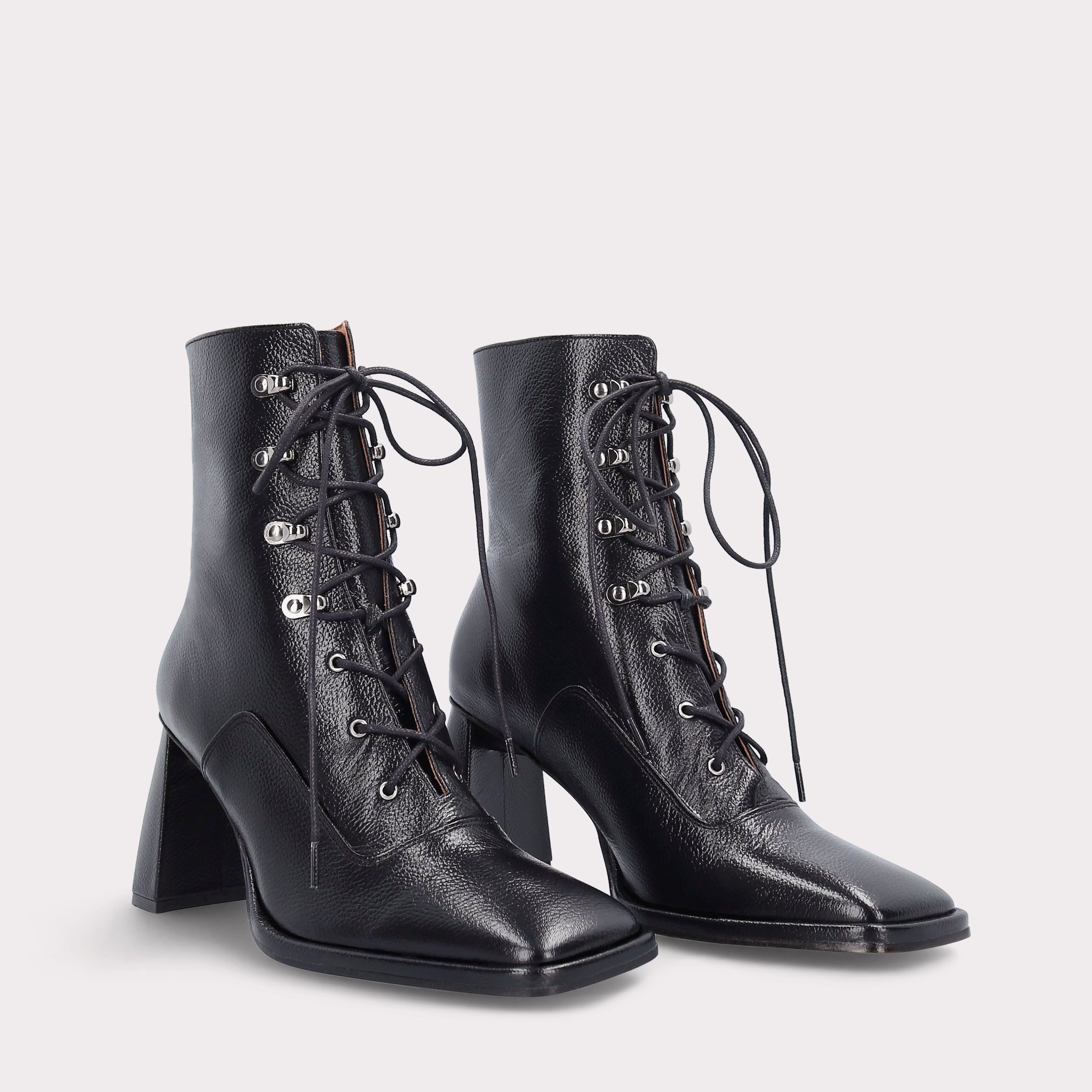 BRENTA 02 BLACK GRAIN LEATHER ANKLE BOOTS