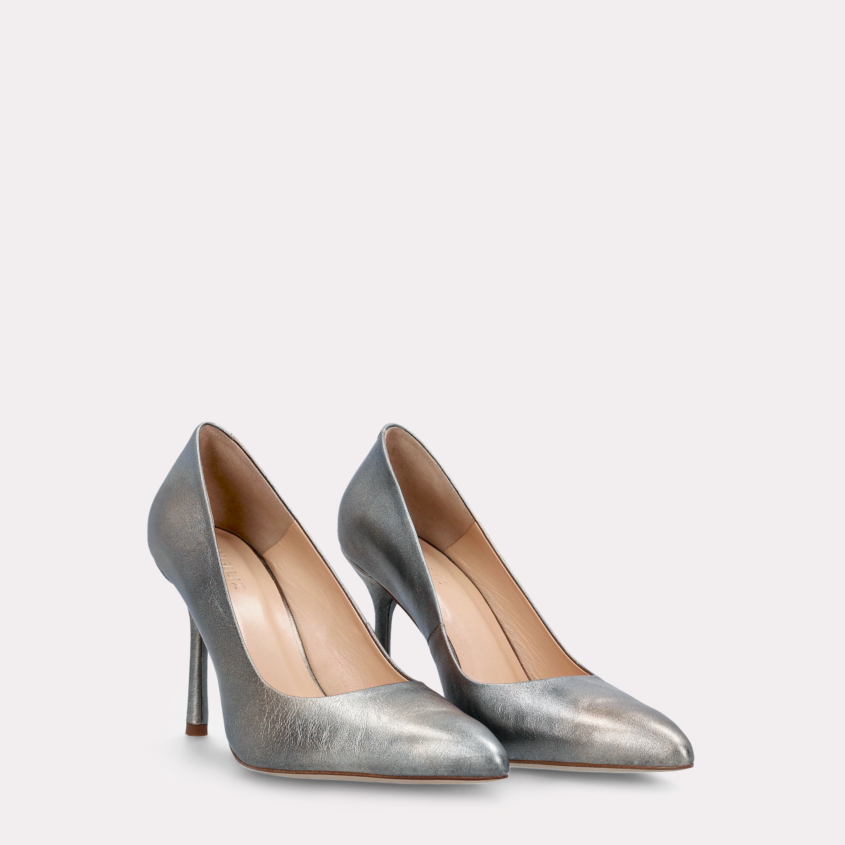 ABA 05 GREY LEATHER PUMPS