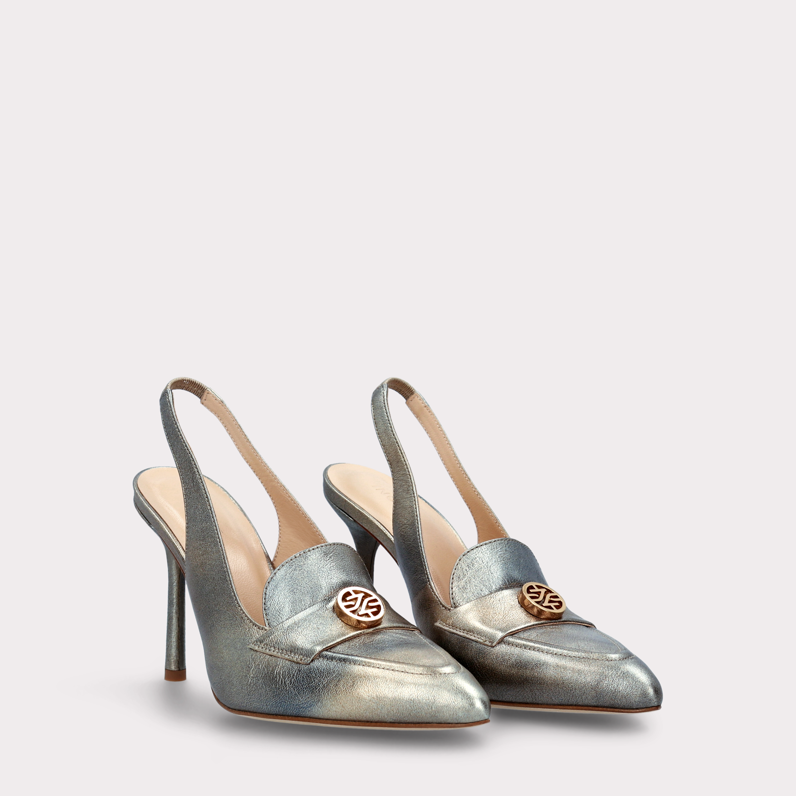 ABA 15 GREY LEATHER PUMPS