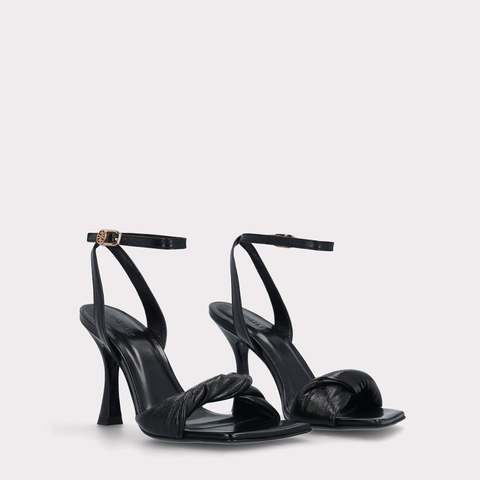 BETTY 31 BLACK LEATHER SANDALS