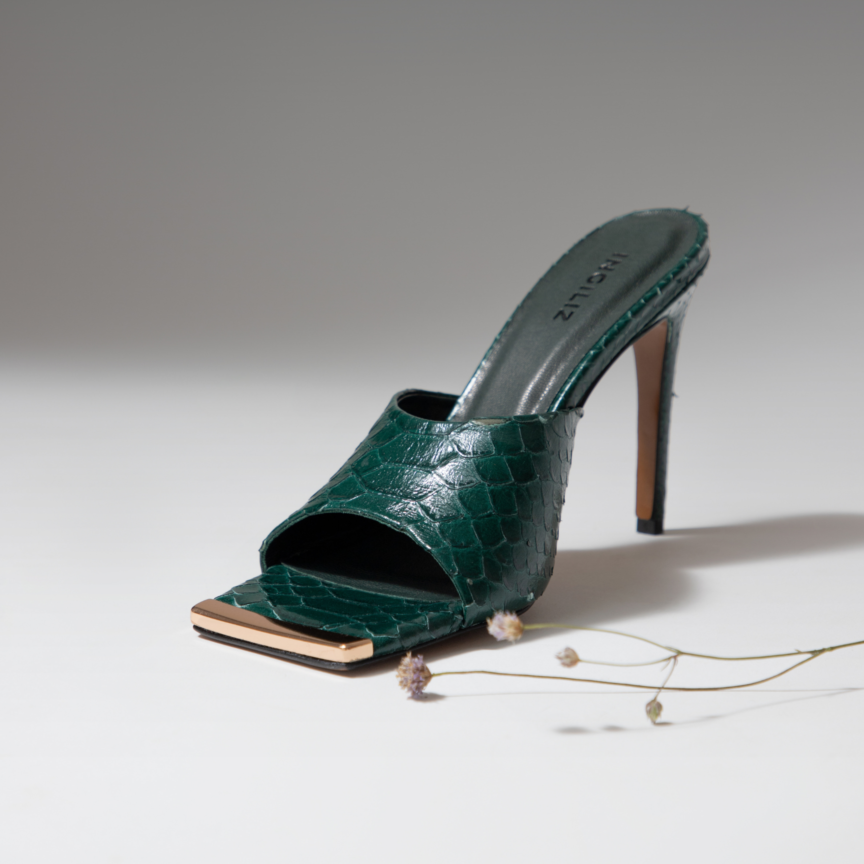 TEXTURED LEATHER MULES KALINA WINTER GREEN