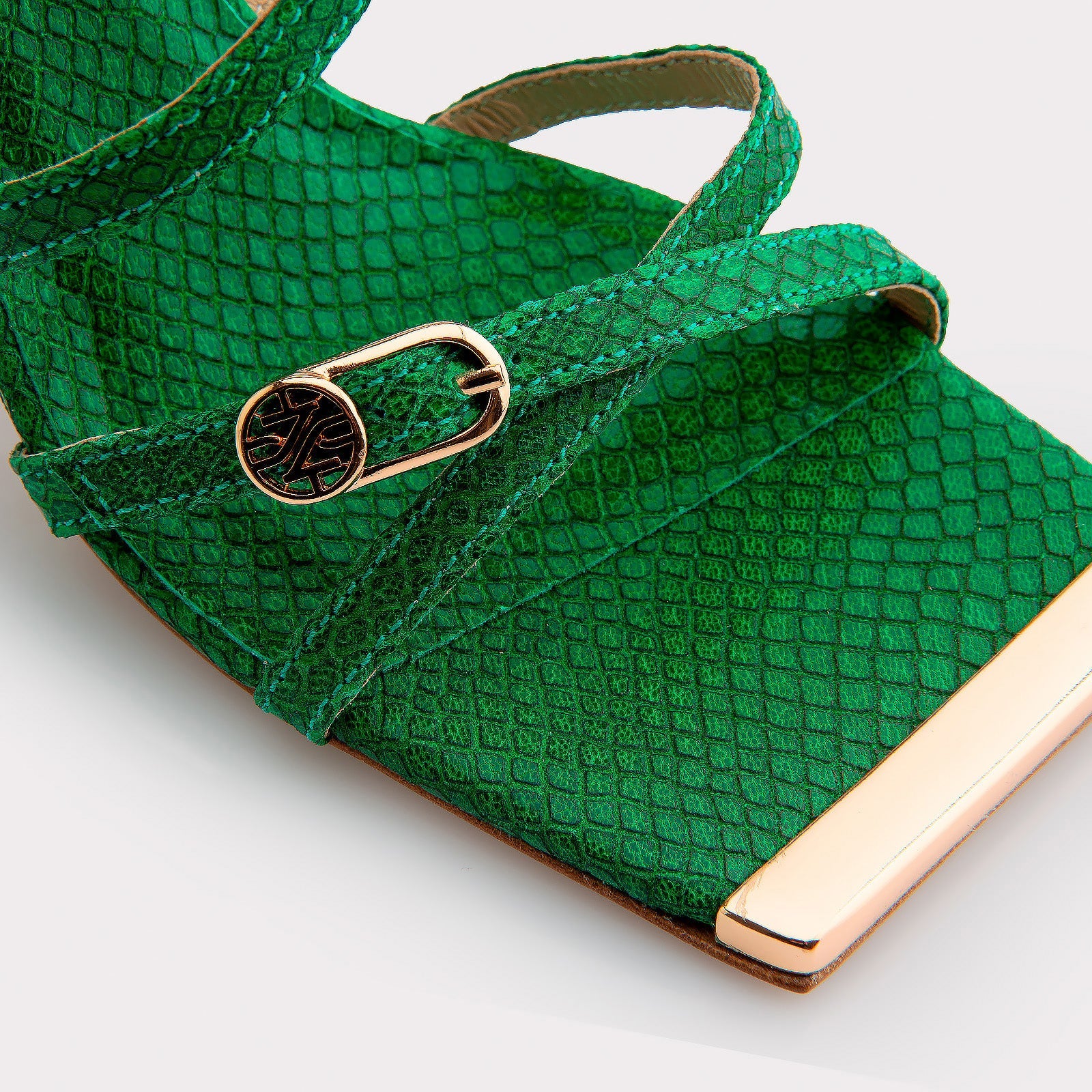 TEXTURED LEATHER SANDALS IVA GREEN